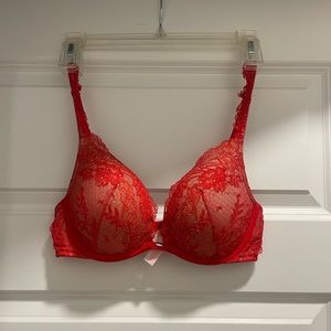 VS Bra Size 34C BEAUTIFUL